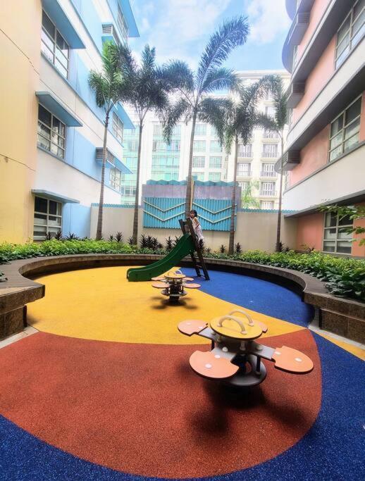 Apartament House Of B&Y At 101 Newport Across Naia T3 Manila Zewnętrze zdjęcie